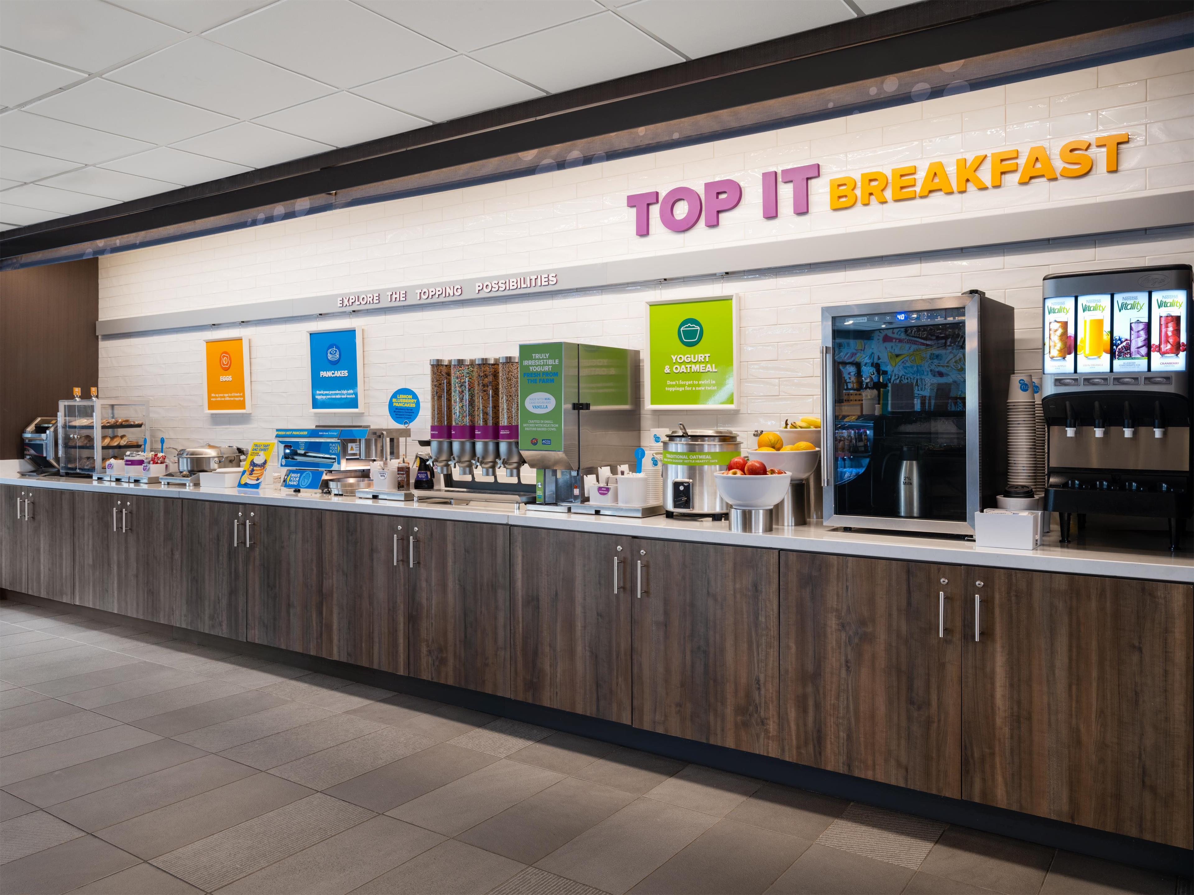 Breakfast Area | Tru By Hilton Lake Charles