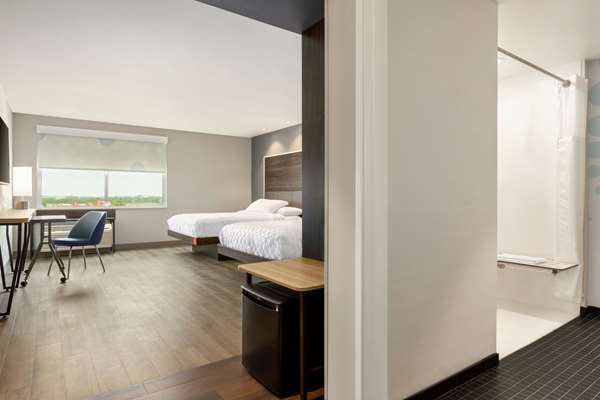  - Tru by Hilton Hotel East Wichita