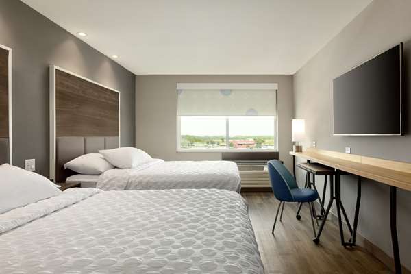  - Tru by Hilton Hotel East Wichita