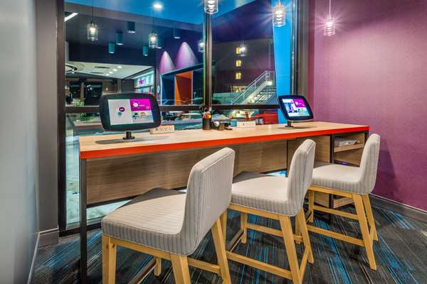 Conference Area - Tru by Hilton Hotel West Madison