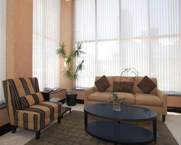  - Red Lion Inn & Suites Long Island City Queens