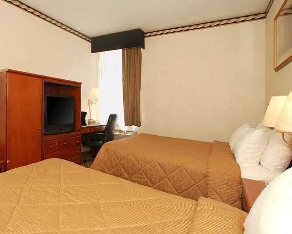  - Red Lion Inn & Suites Long Island City Queens