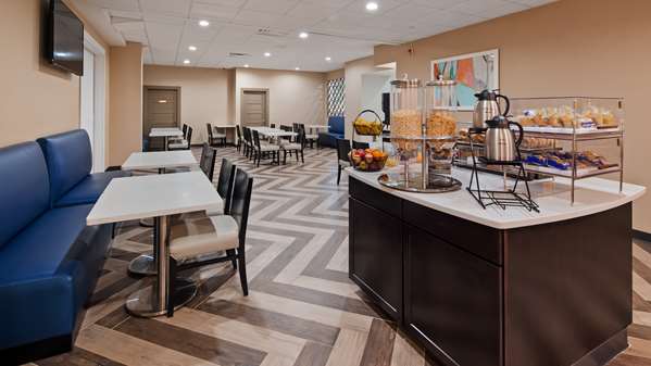 Amenities - Best Western Plus Landmark Hotel Laconia