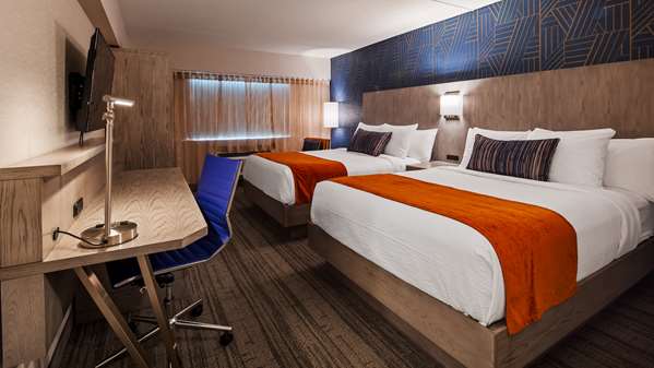  - Best Western Plus Landmark Hotel Laconia