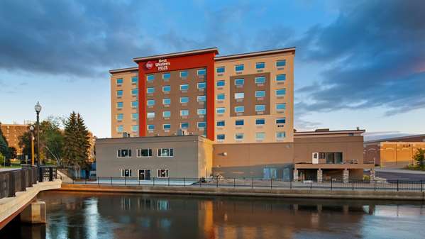 Exterior view - Best Western Plus Landmark Hotel Laconia