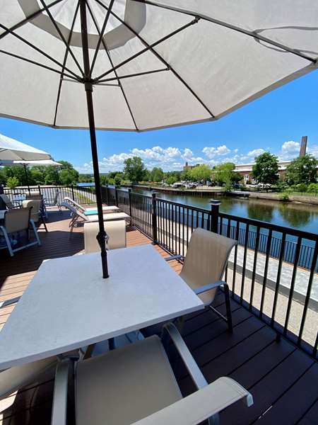  - Best Western Plus Landmark Hotel Laconia