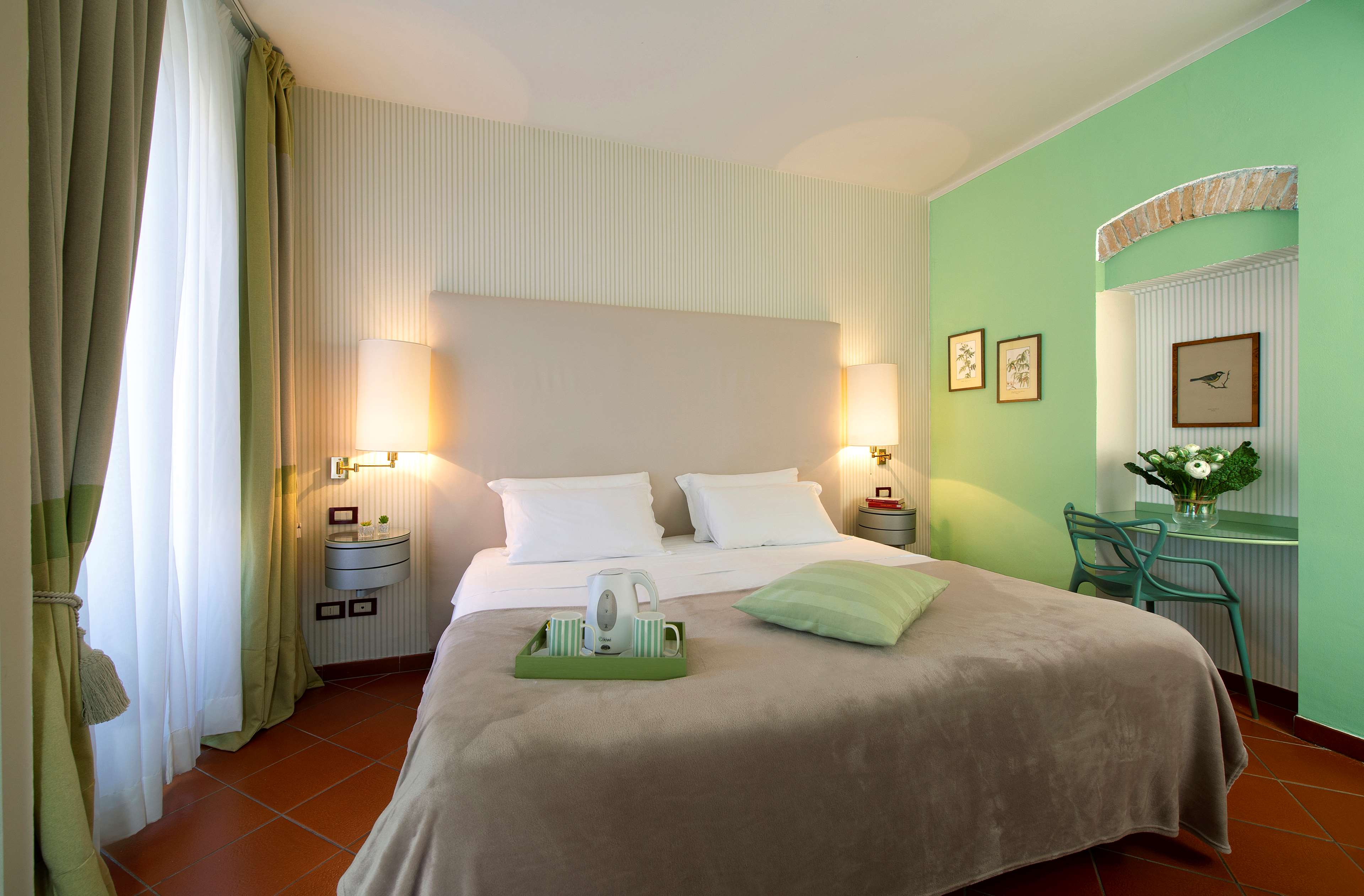 De La Pace, Sure Hotel Collection by Best Western - Tap to explore photos