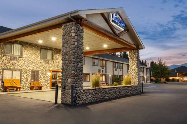 Exterior view - Baymont Inn & Suites Whitefish