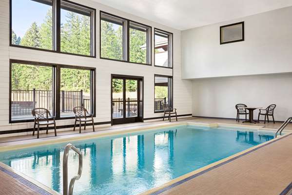 Pool - Baymont Inn & Suites Whitefish