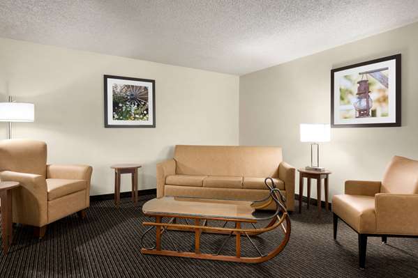 Suite - Baymont Inn & Suites Whitefish