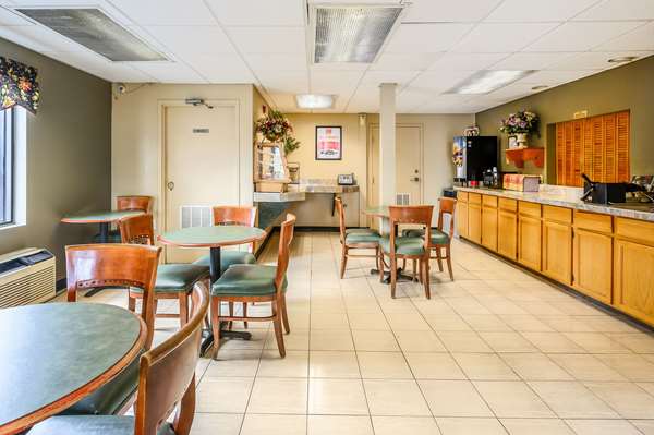 Amenities - Econo Lodge Athens - I-65, Exit 351