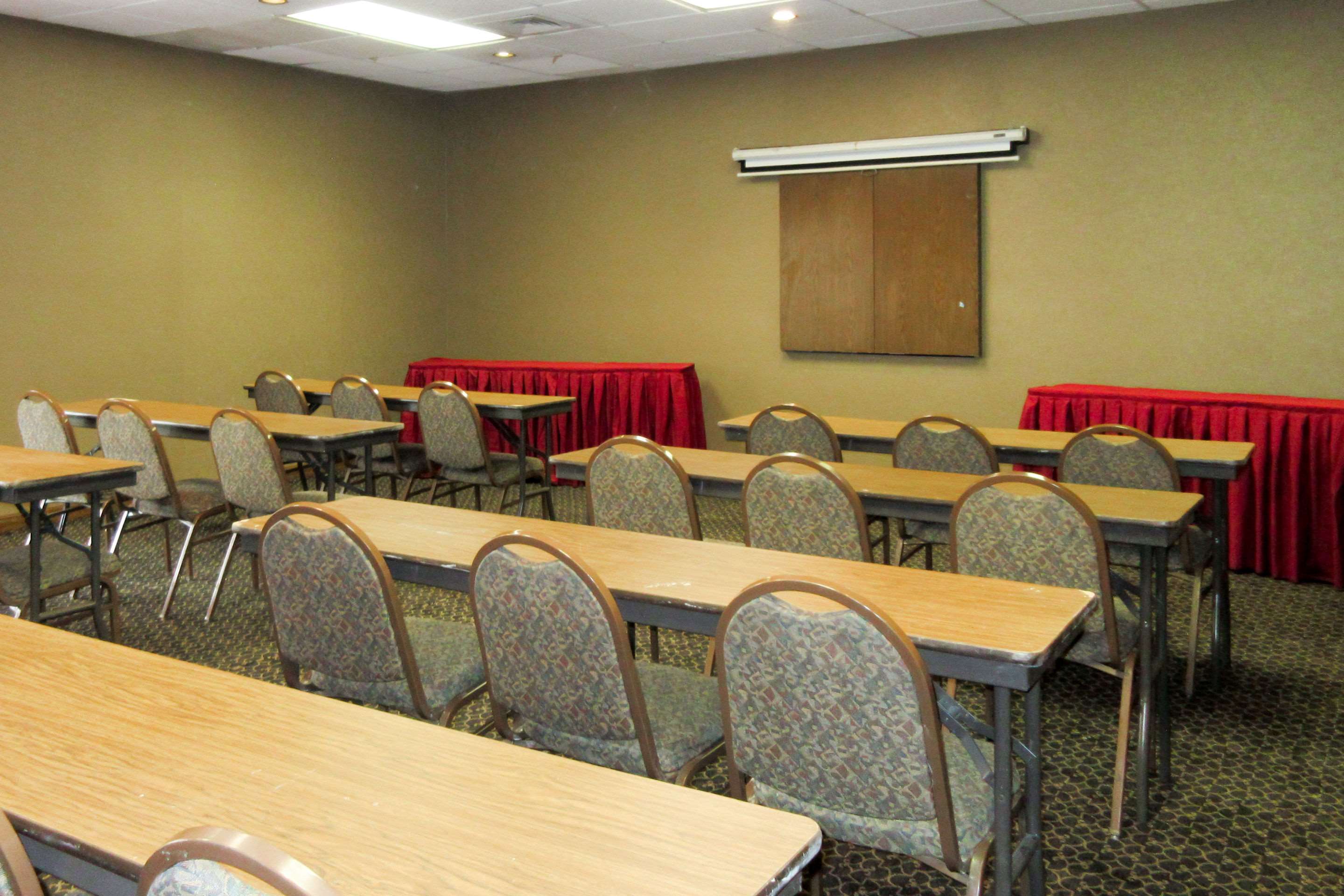 Meeting room | Quality Inn & Suites Albuquerque Downtown - University