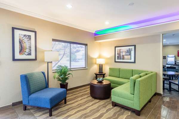 - Comfort Inn Woodland Hills Tulsa