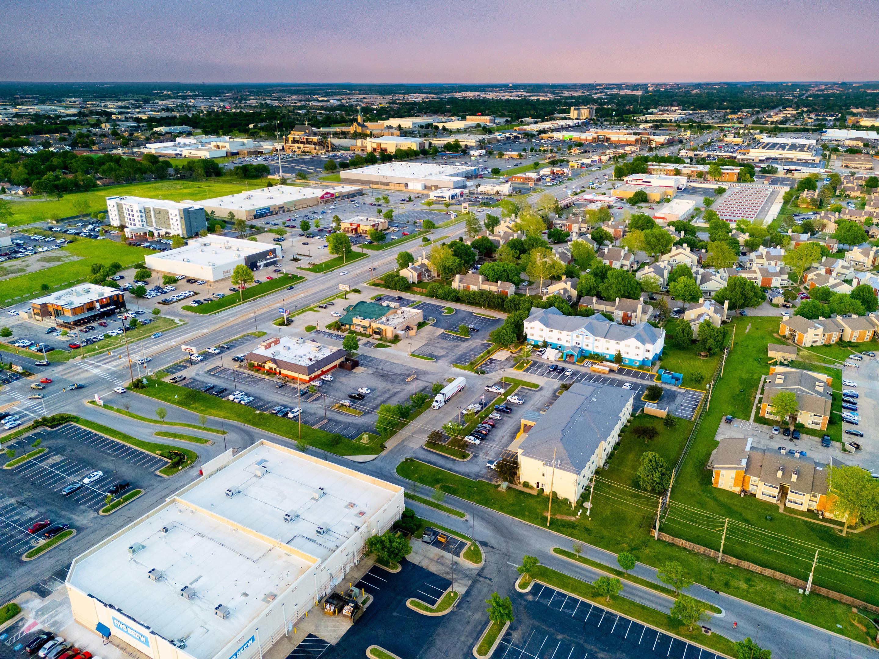 Hotel exterior | Comfort Inn South Tulsa - Woodland Hills