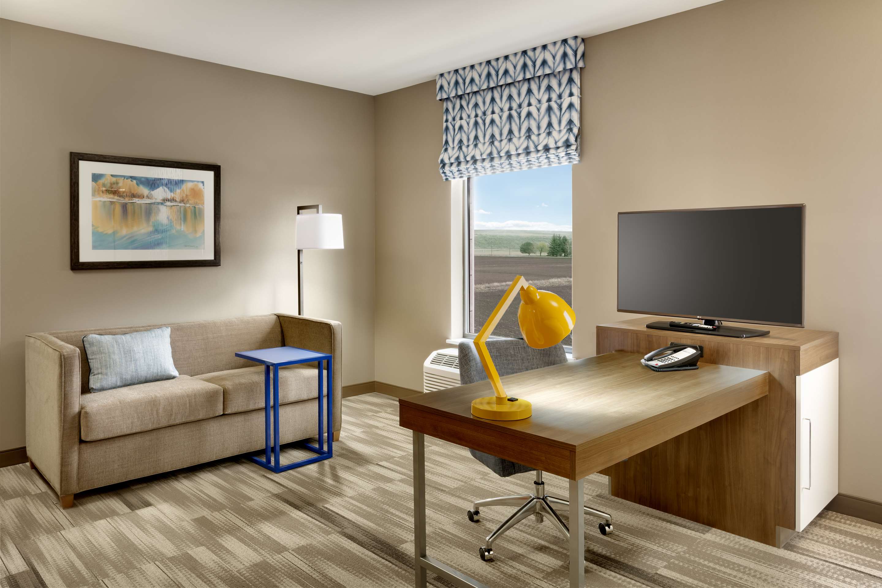 Guest room