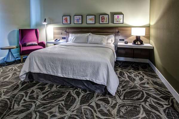  - Hilton Garden Inn West Topeka - I-470, Exit 1B