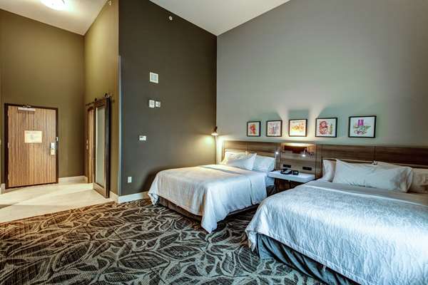  - Hilton Garden Inn West Topeka - I-470, Exit 1B