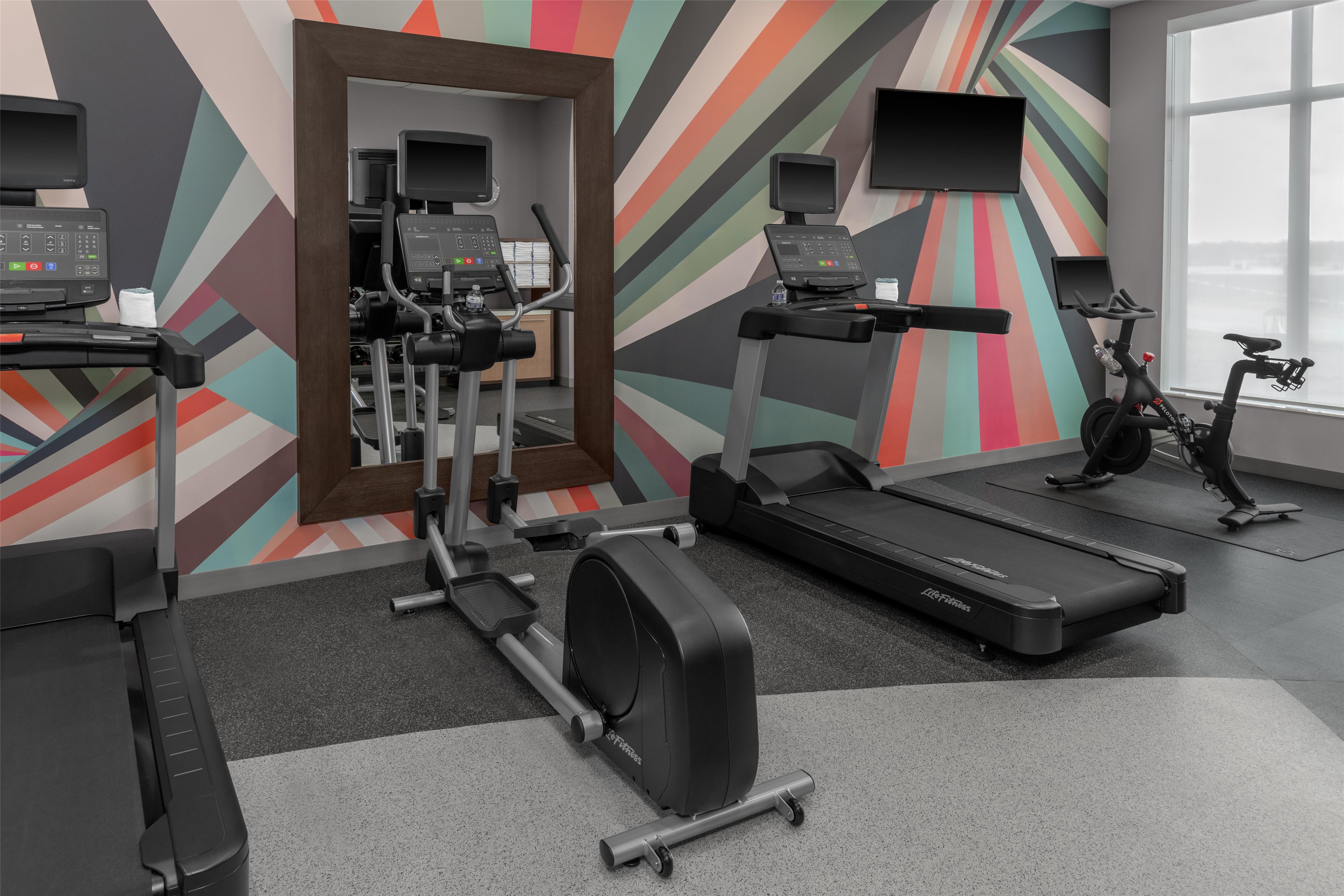Health club fitness center gym | Hilton Garden Inn Topeka
