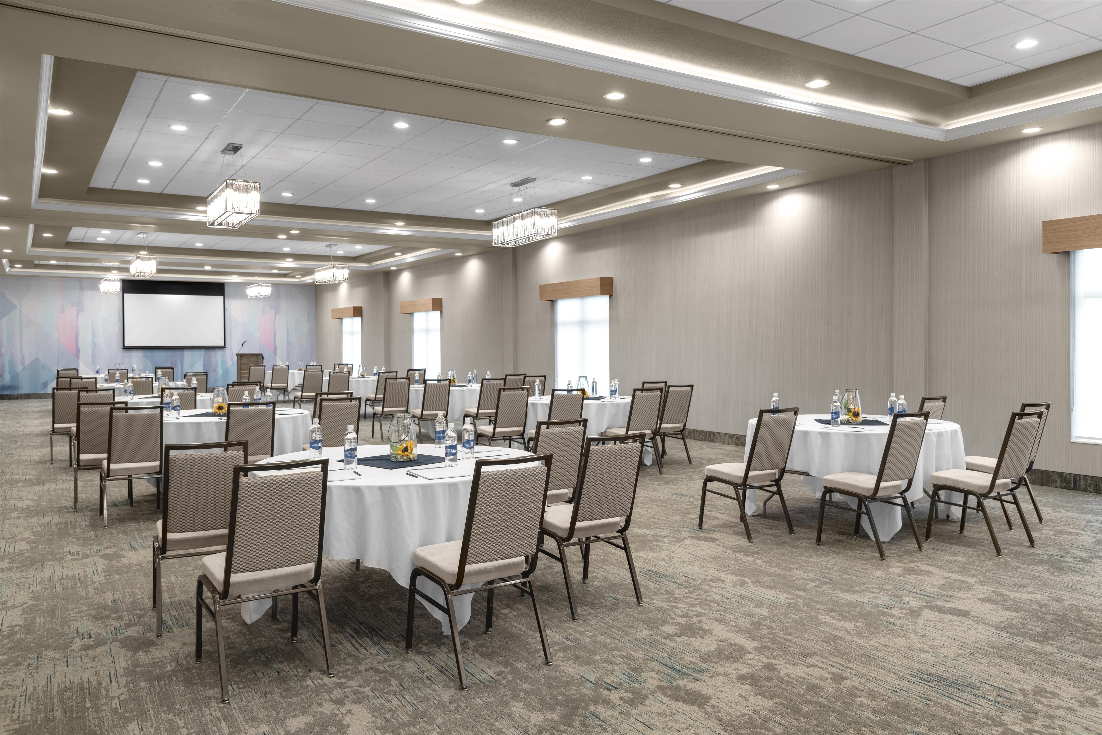 Meeting Room | Hilton Garden Inn Topeka