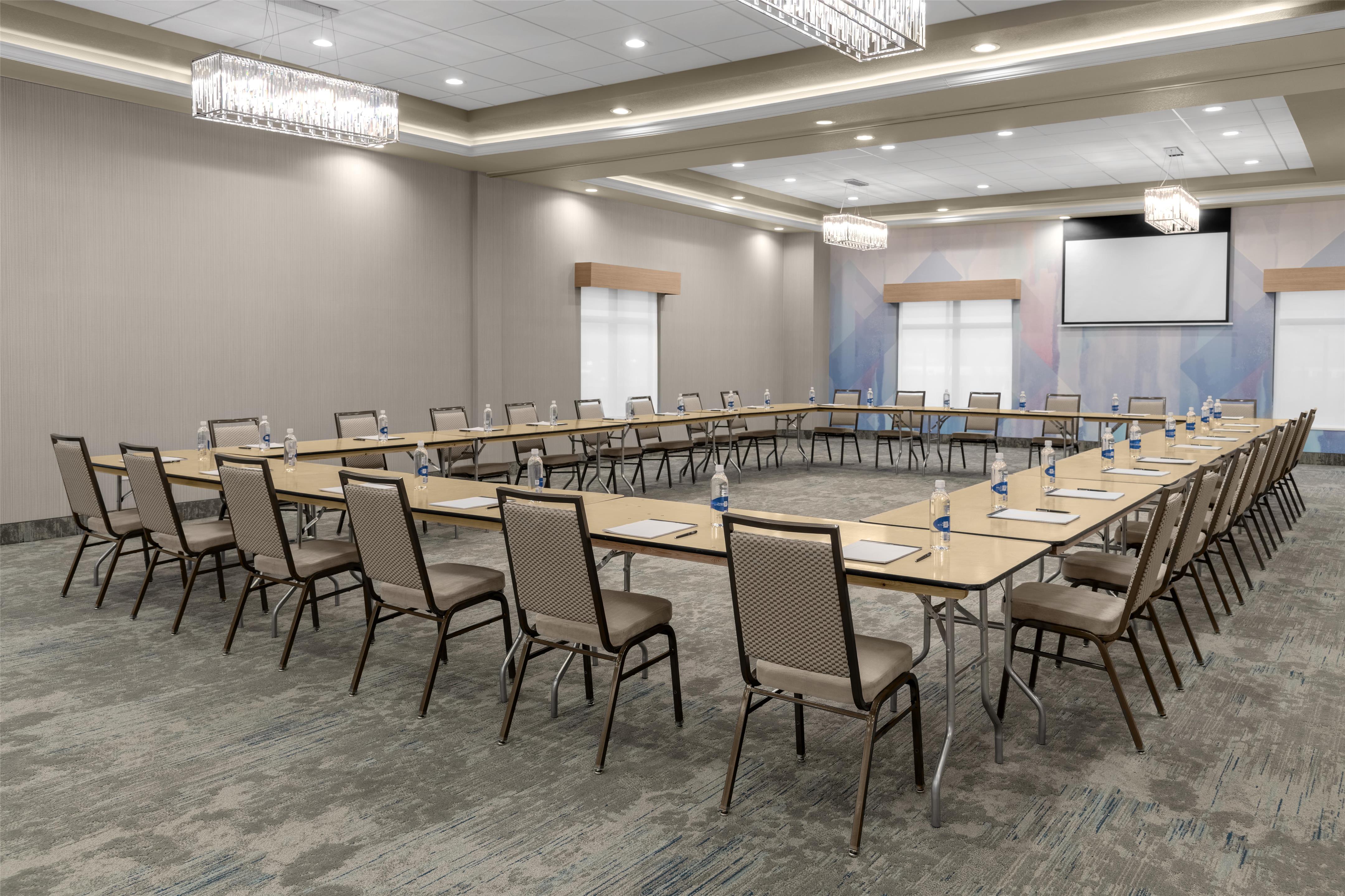 Meeting Room | Hilton Garden Inn Topeka