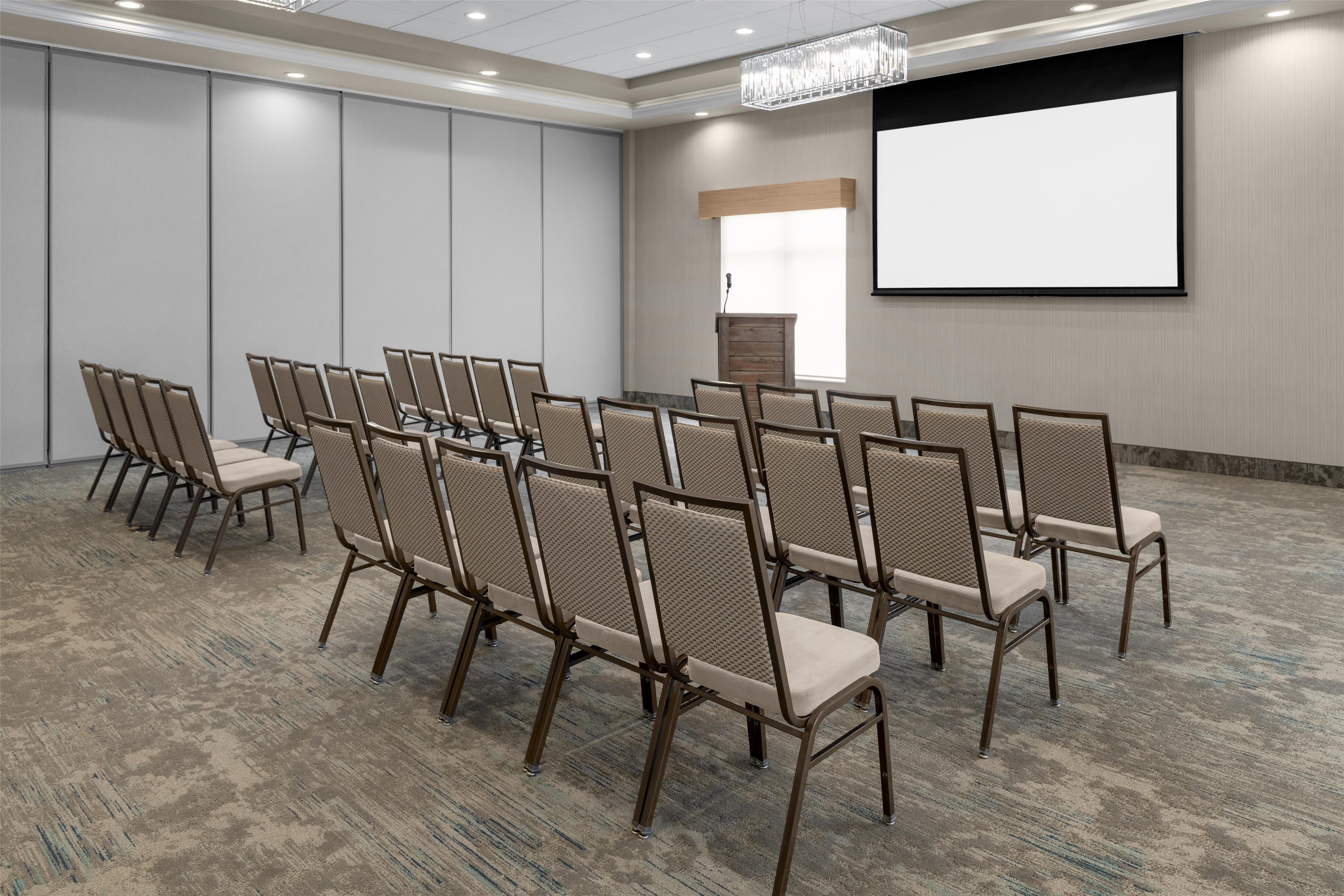 Meeting Room | Hilton Garden Inn Topeka