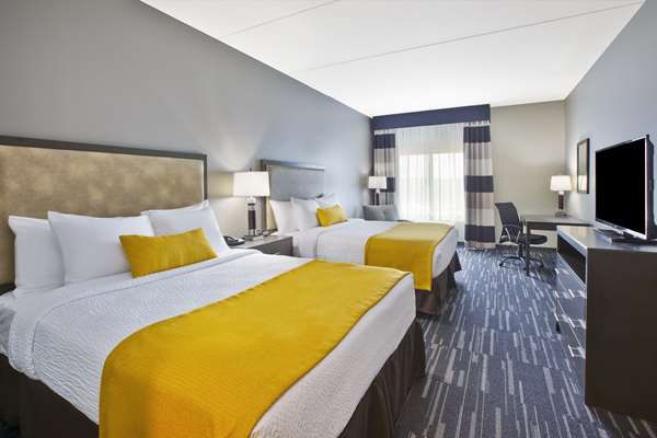  - Best Western Plus Cranberry Pittsburgh North Hotel - I-79, Exit 78