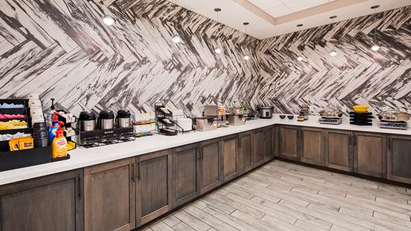 Amenities - Best Western Plus Cranberry Pittsburgh North Hotel - I-79, Exit 78