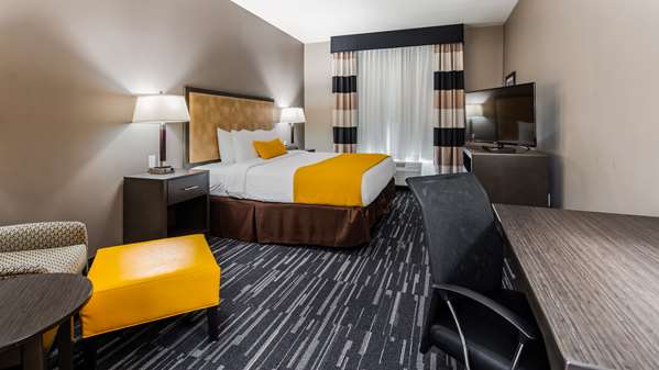  - Best Western Plus Cranberry Pittsburgh North Hotel - I-79, Exit 78