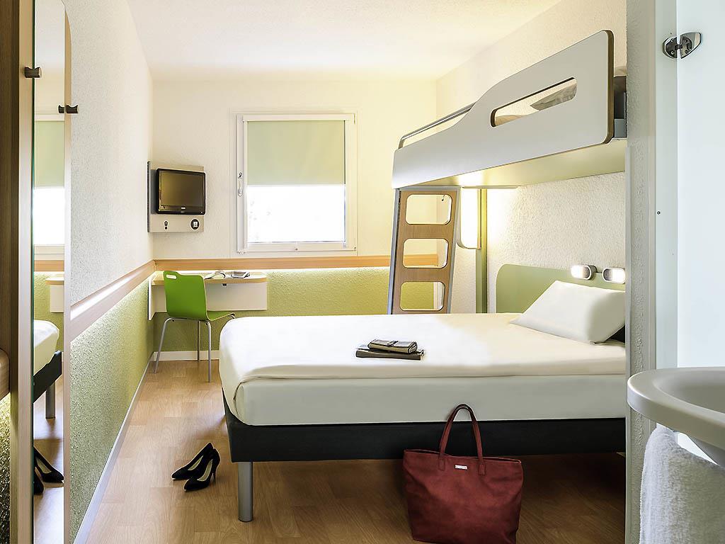 ibis budget Dommartin les Cuiseaux