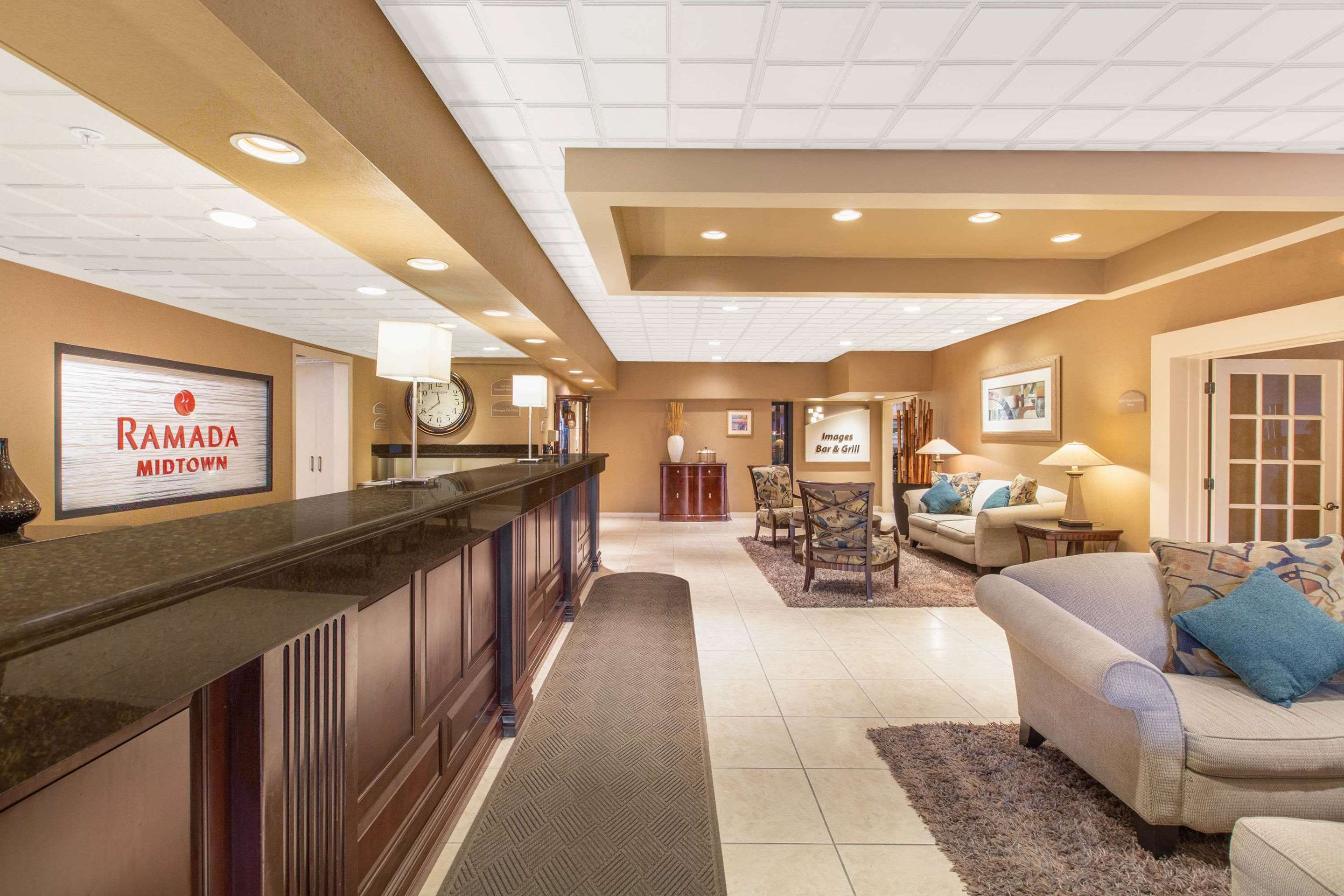 Lobby | Ramada by Wyndham Midtown Grand Island