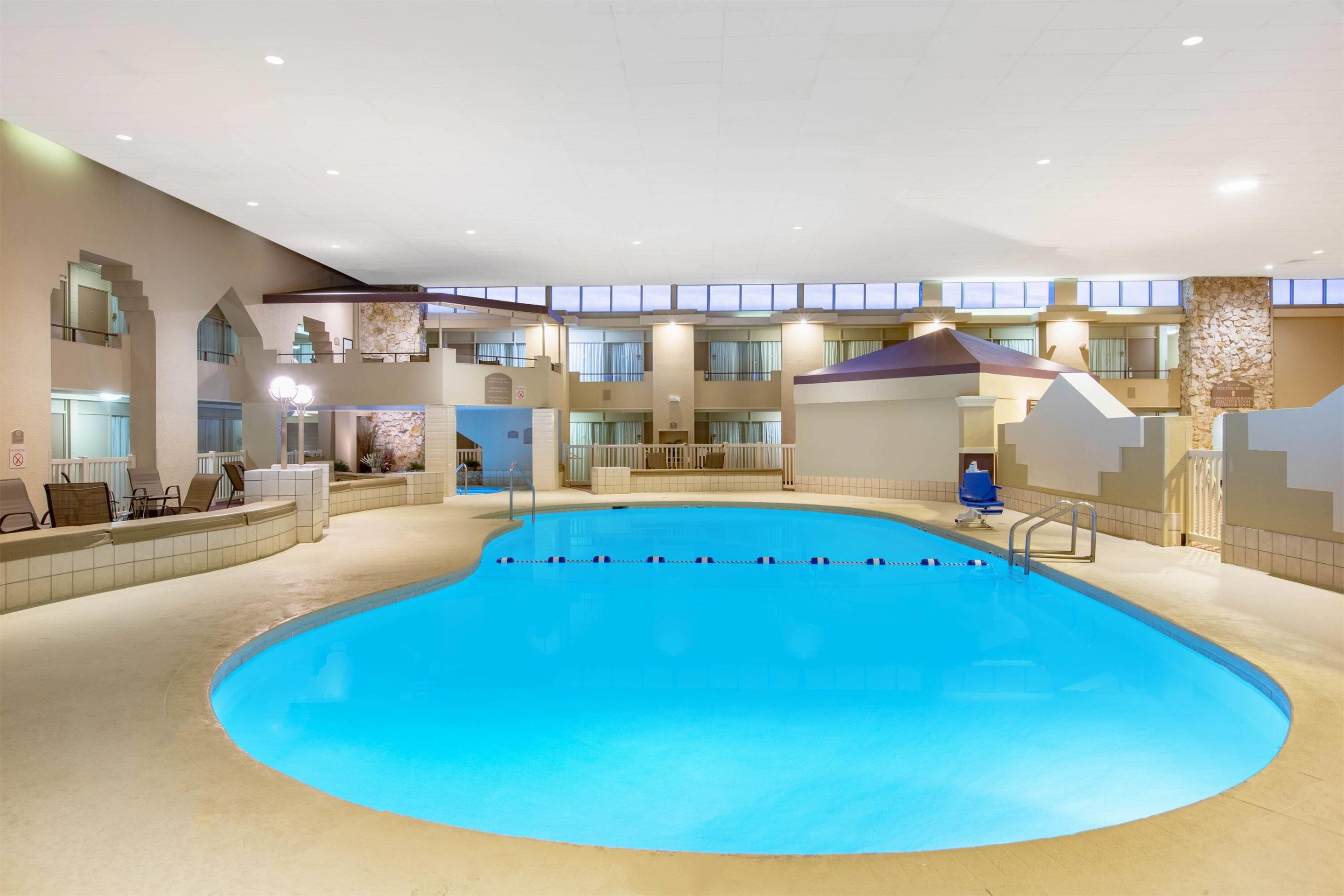 Pool | Ramada by Wyndham Midtown Grand Island