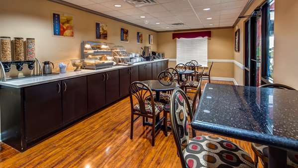 Amenities - SureStay Plus Hotel by Best Western Alvin