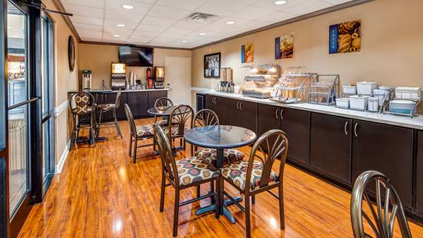 Amenities - SureStay Plus Hotel by Best Western Alvin