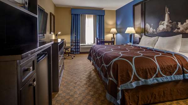  - SureStay Plus Hotel by Best Western Alvin