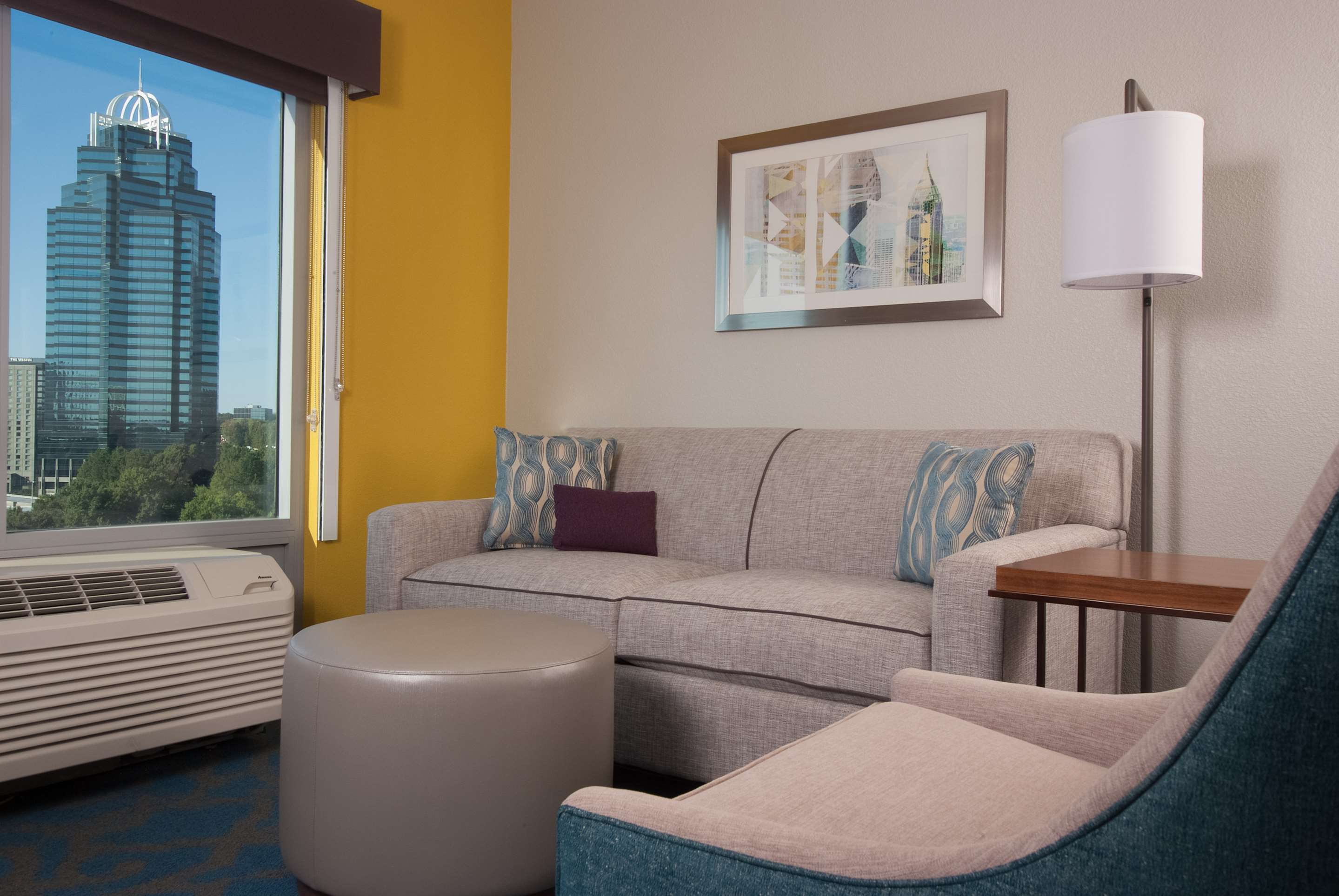 Guest room