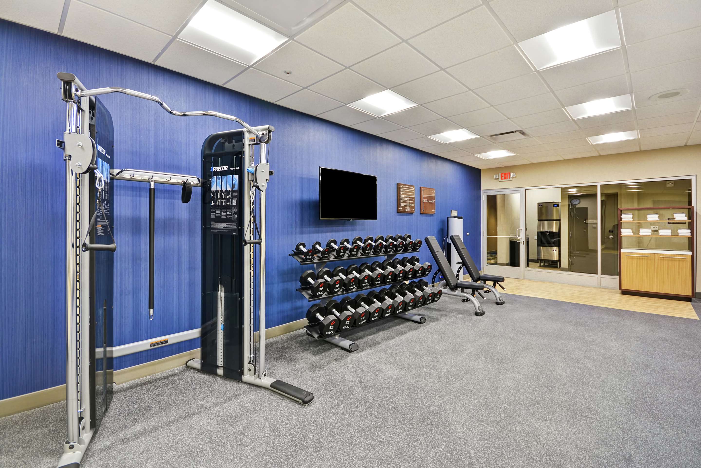 Health club fitness center gym | Homewood Suites by Hilton Detroit