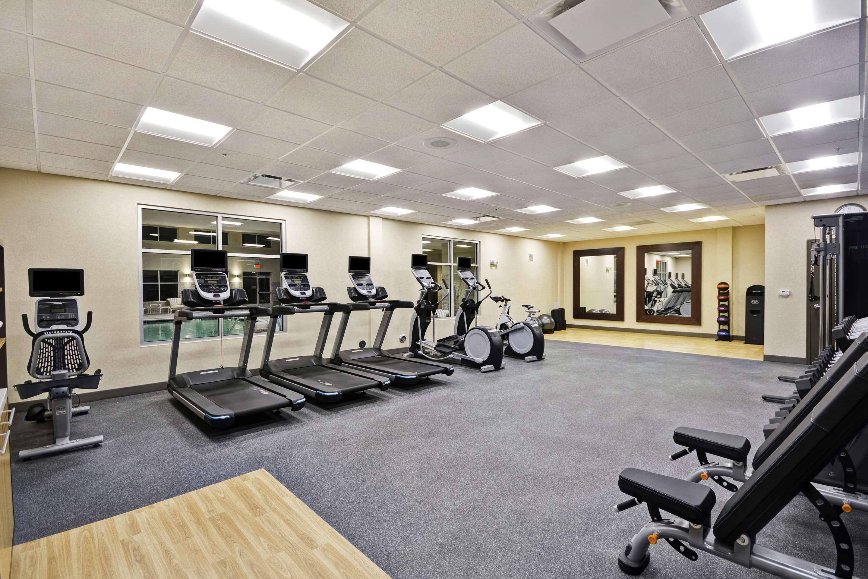 Health club fitness center gym | Homewood Suites by Hilton Detroit