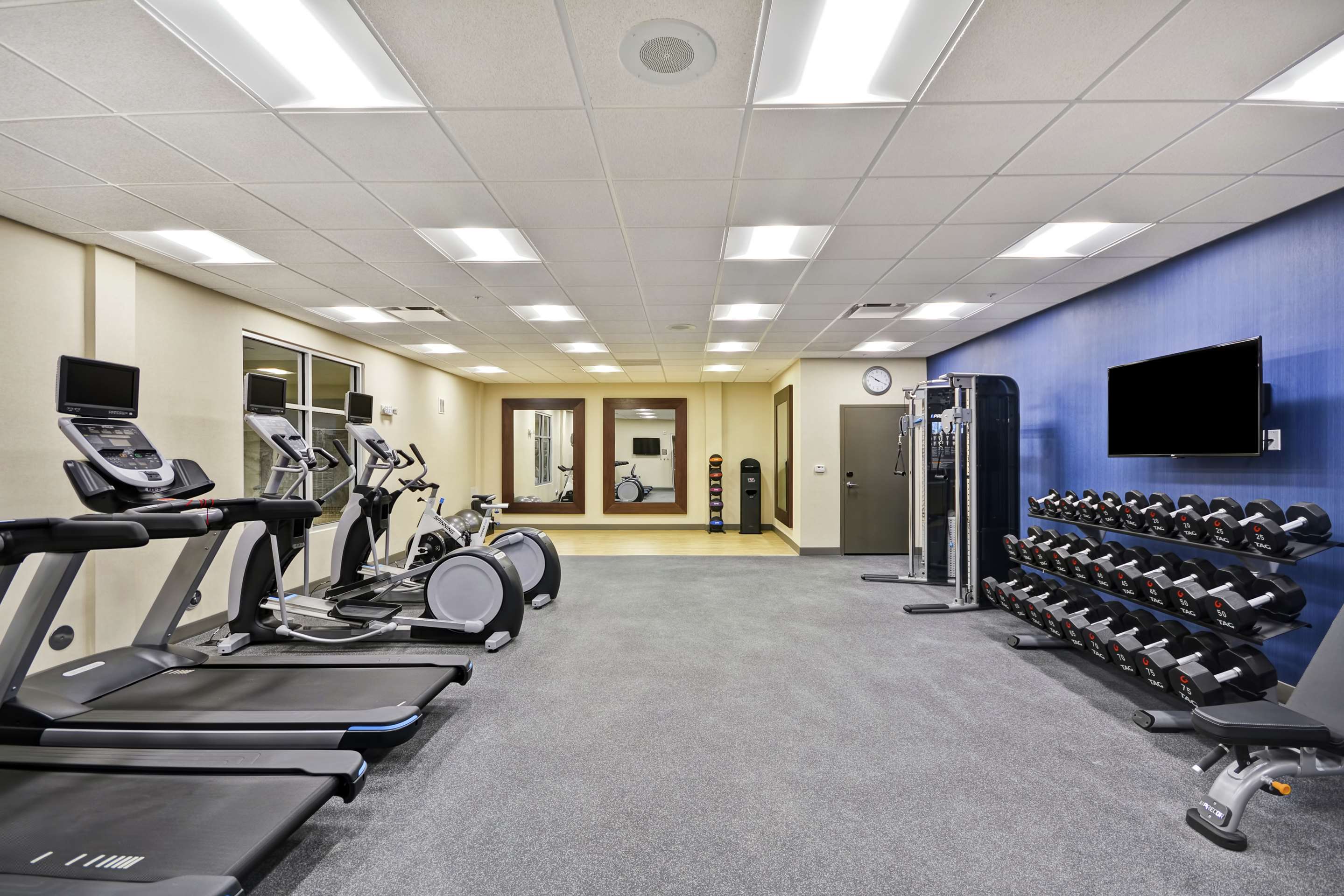 Health club fitness center gym | Homewood Suites by Hilton Detroit