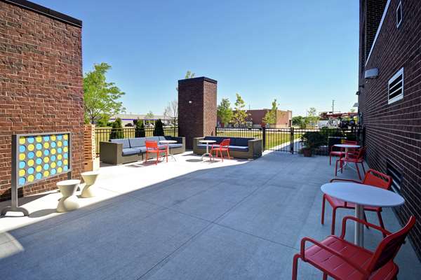 Exterior view - Tru by Hilton Hotel Sterling Heights