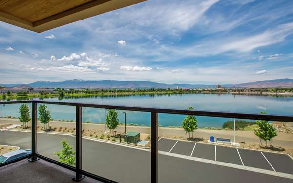  - Hampton Inn & Suites Sparks - I-80, Exit 20