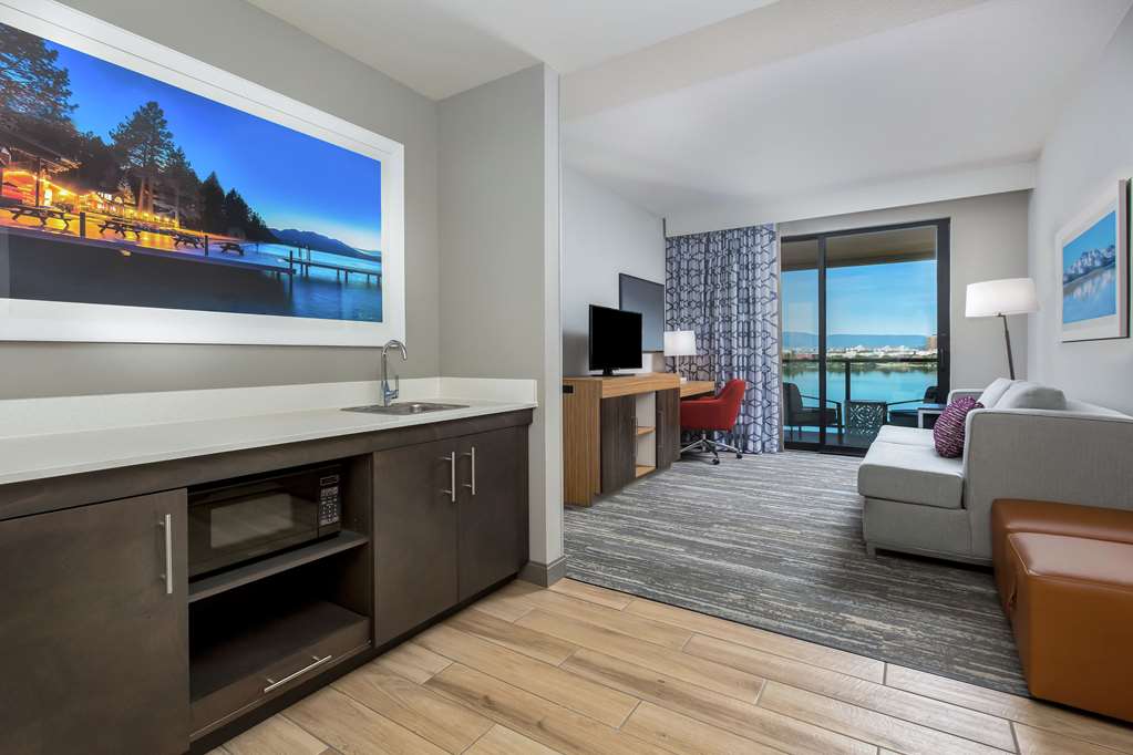 Hampton Inn & Suites by Hilton Reno/Sparks Room Type - 1 KING ACC SUITE HEAR NS
