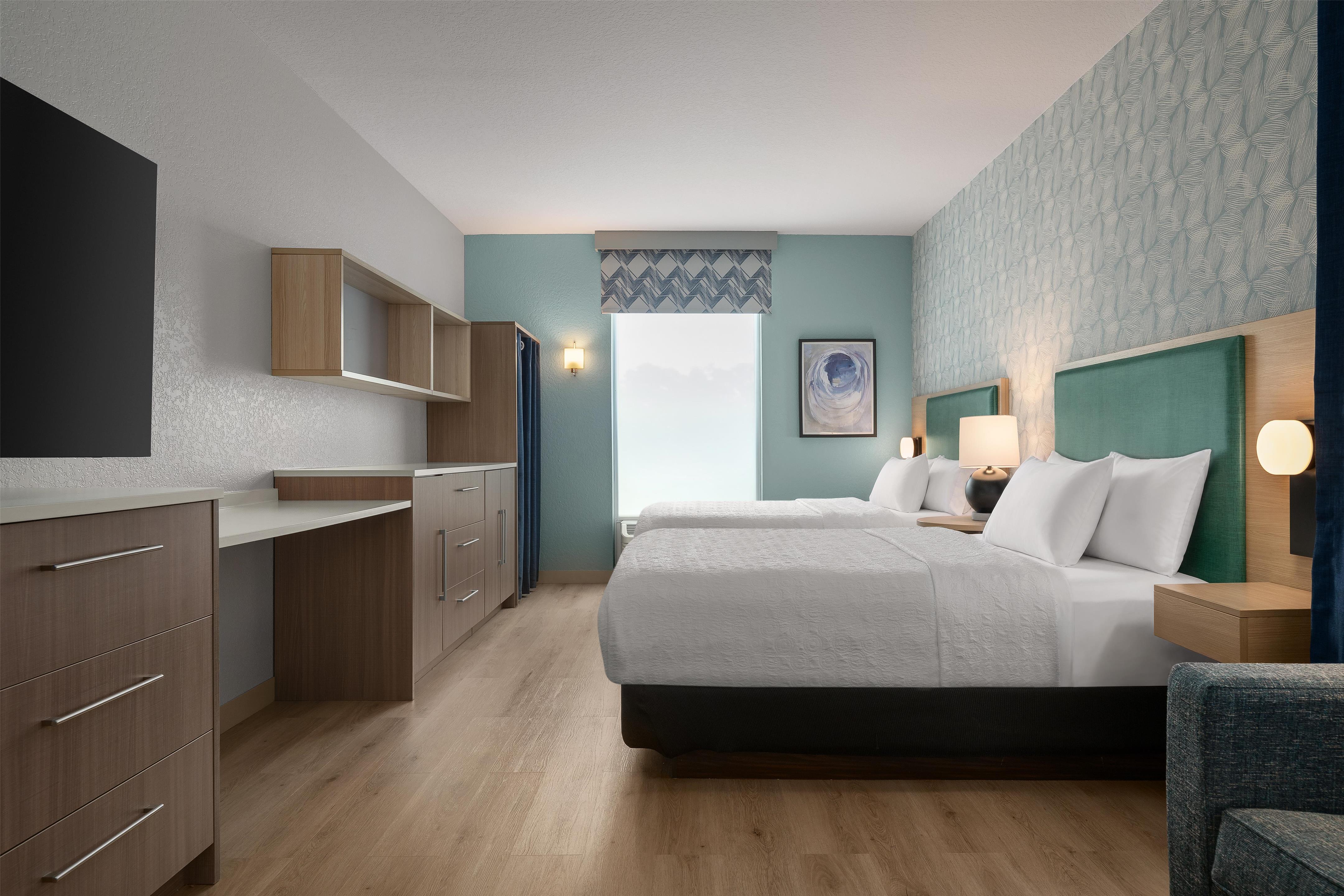 Guest room