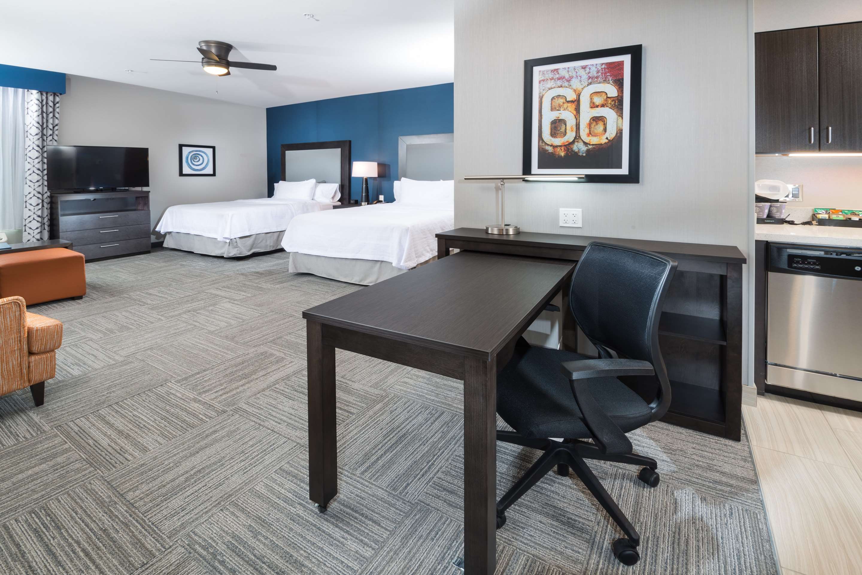 Guest room