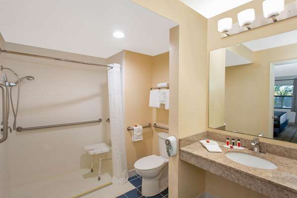  - Baymont Inn & Suites Punta Gorda