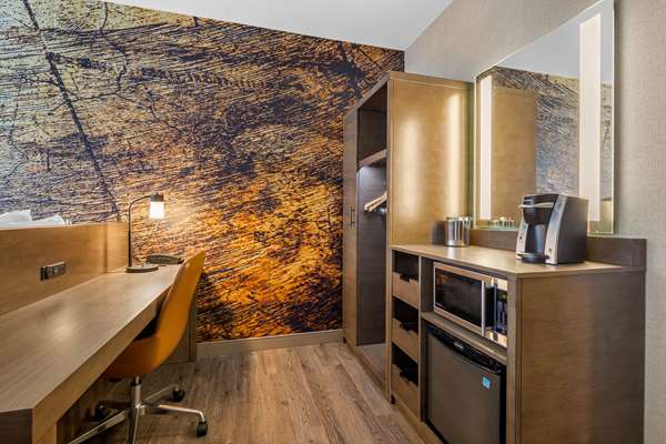  - Cambria Hotel Downtown Omaha