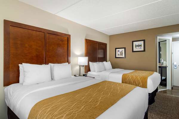 Comfort Inn Atlanta Airport College Park hotelguides.com