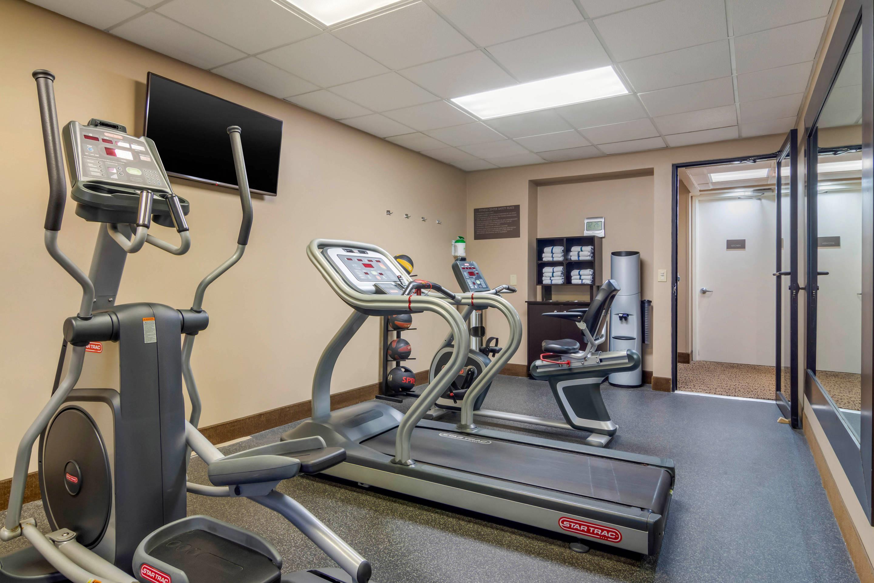 Fitness center | Comfort Inn Atlanta Airport