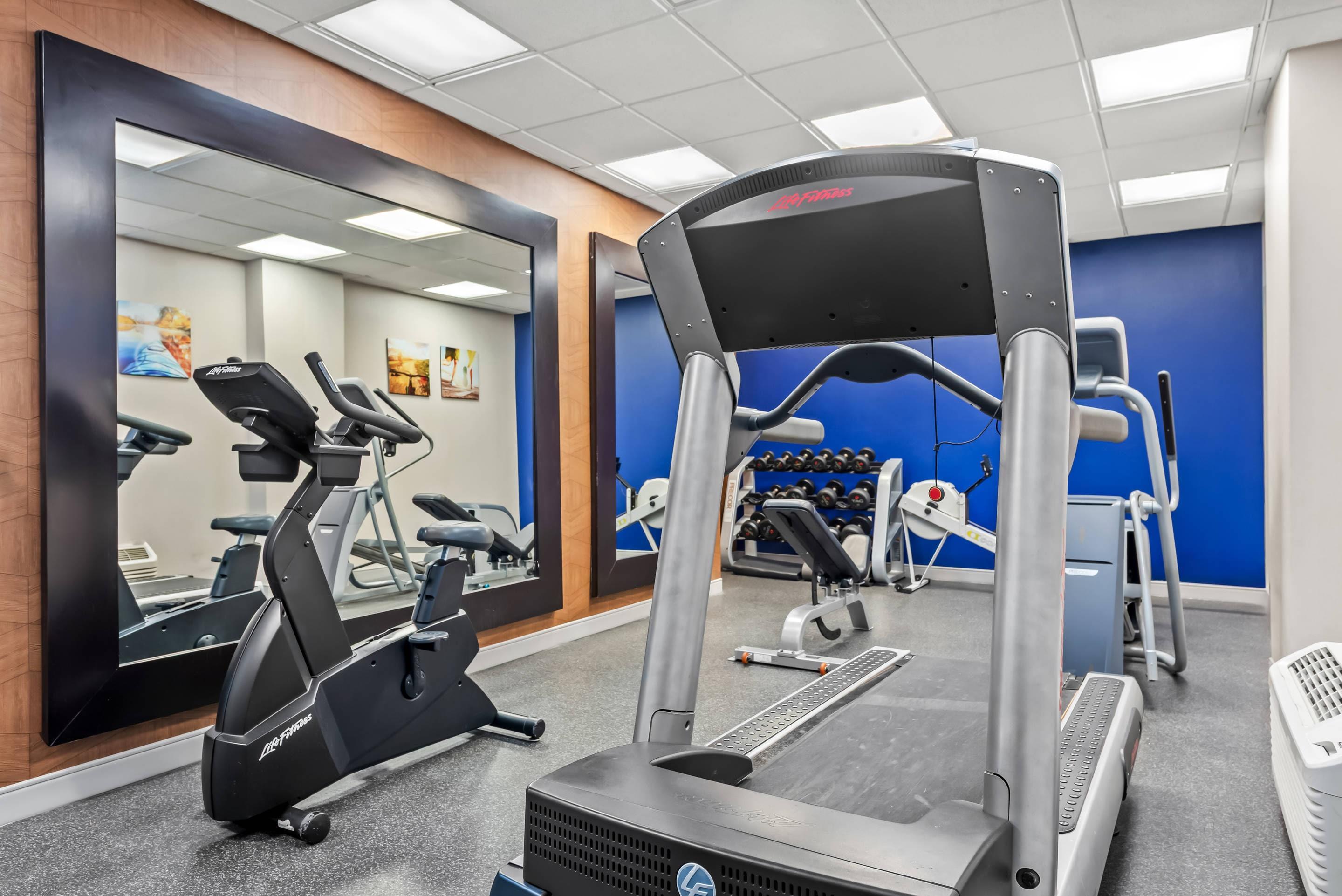 Exercise room | Comfort Inn Largo-Washington DC East