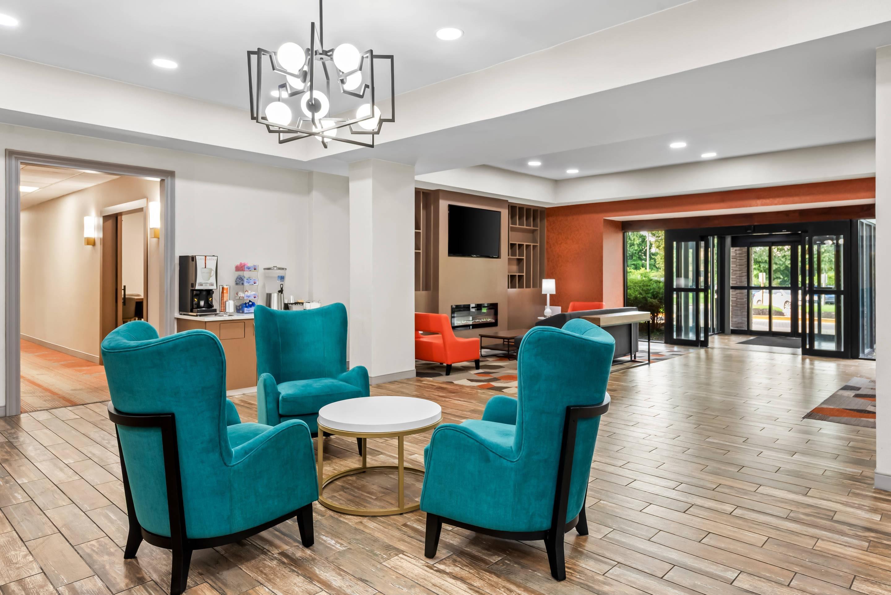 Hotel lobby | Comfort Inn Largo-Washington DC East