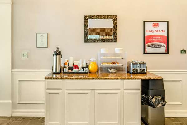 Amenities - Econo Lodge Inn & Suites Radford